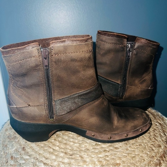 Merrell Luxe Mid Wrap Clog Booties - Picture 3 of 10